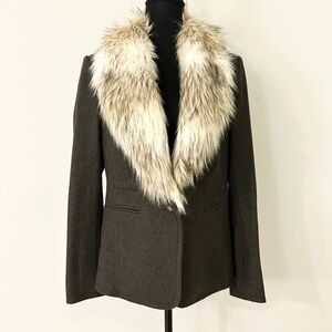 Ann Taylor LOFT Faux Fur Collar Wool Blend Blazer – Size 8